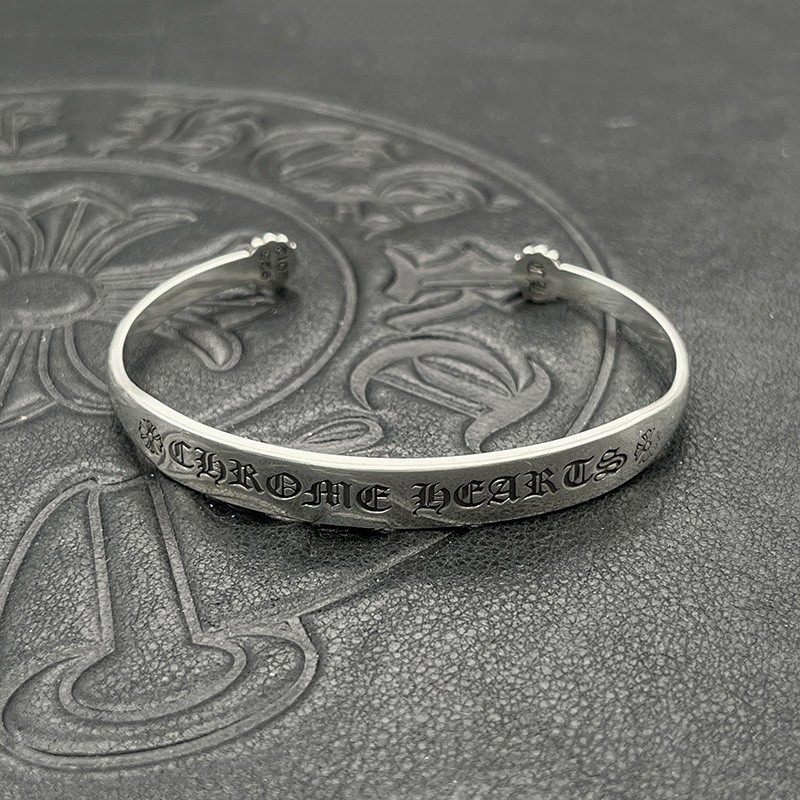 Ch*0me He**ts Bracelet