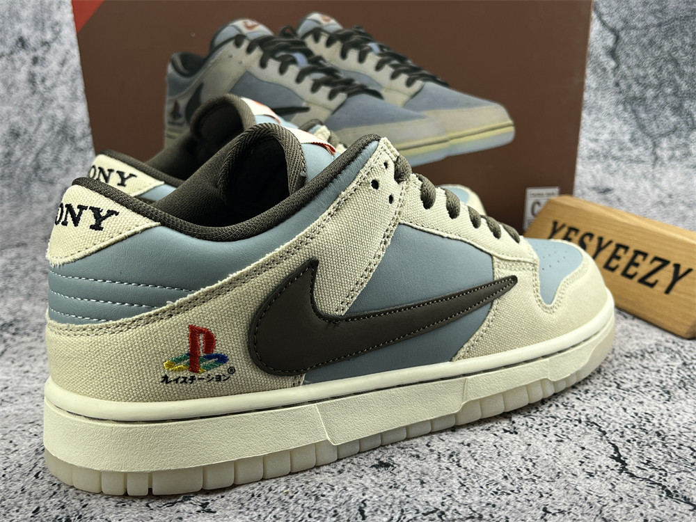 UA NIKE TRAVIS SCOTT X PLAYSTATION X DUNK LOW