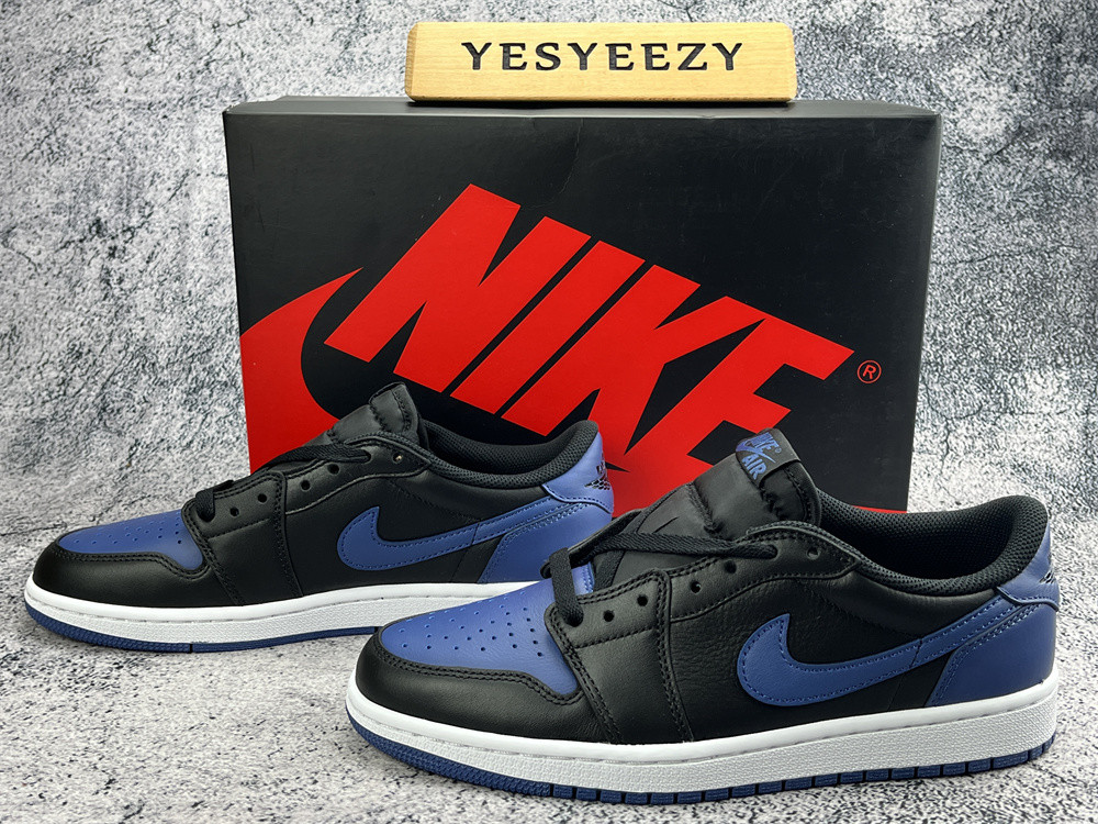 UA WMNS AIR JORDAN 1 RETRO LOW OG 