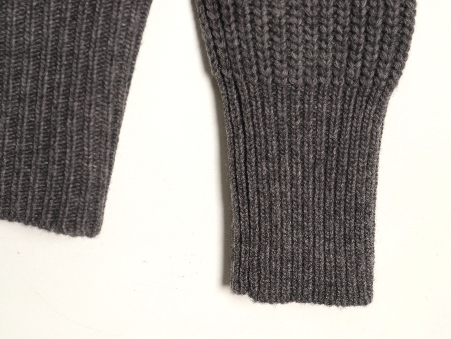 THOM BROWNE Wool Cardigan