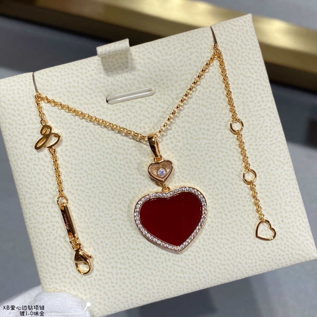 Chopard Heart-shaped Edge D1am0nd Mother-of-Pearl Necklace