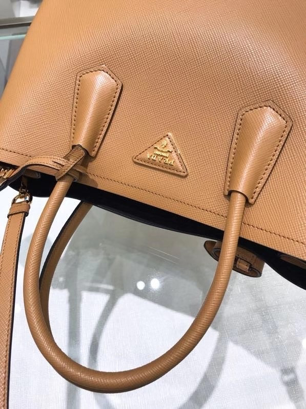 Pra*a Galleria Saffiano Handbag