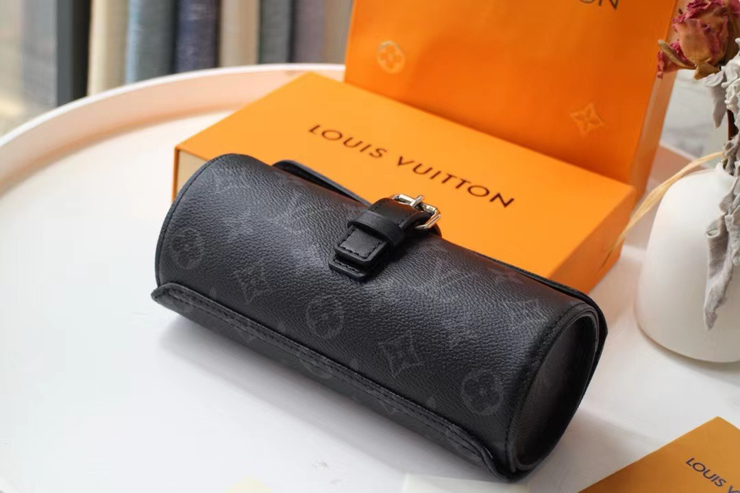 LV Watch Case M47530 20 x 8 x 8CM