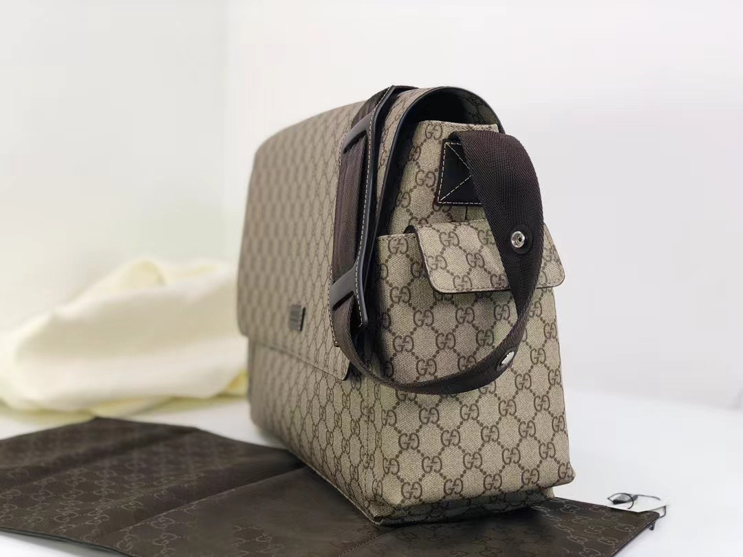 Gvc*1 GG PLUS DIAPER BAG 44x28x14cm