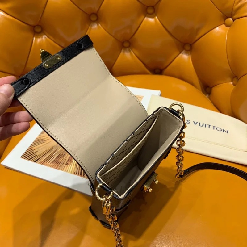 LV VERTICAL TRUNK POCHETTE M63913