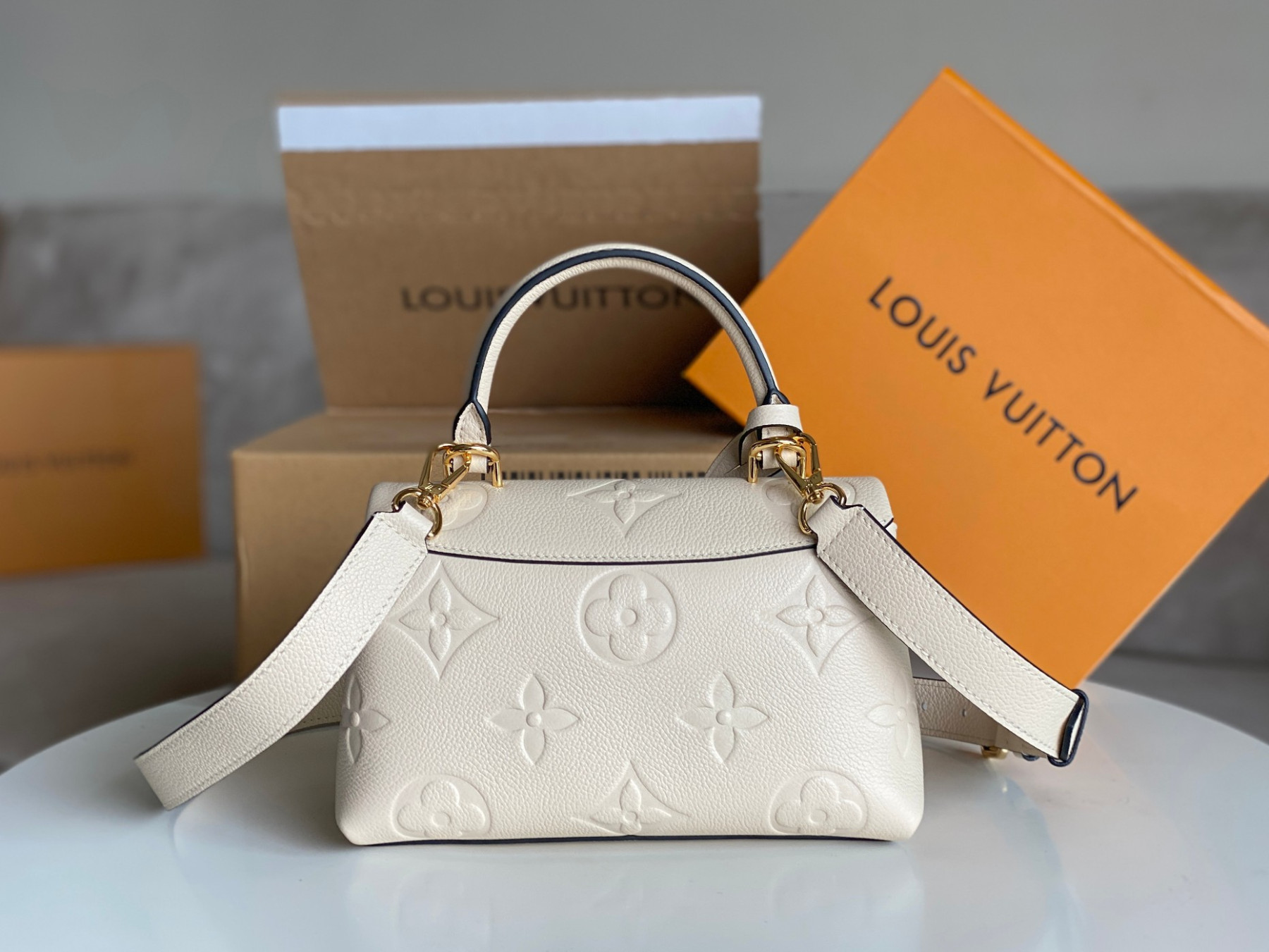 LV MADELEINE BB M46008 9.4 x 6.7 x 3.3 inches