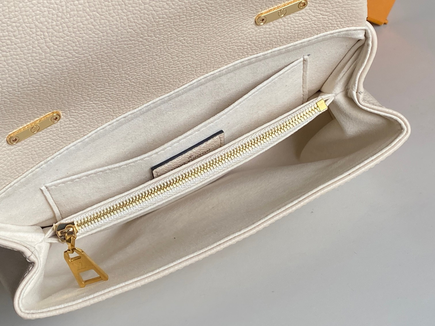 LV MADELEINE BB M46008 9.4 x 6.7 x 3.3 inches
