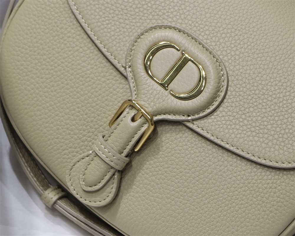 MEDIUM D10r BOBBY BAG Apricot Grained Calfskin