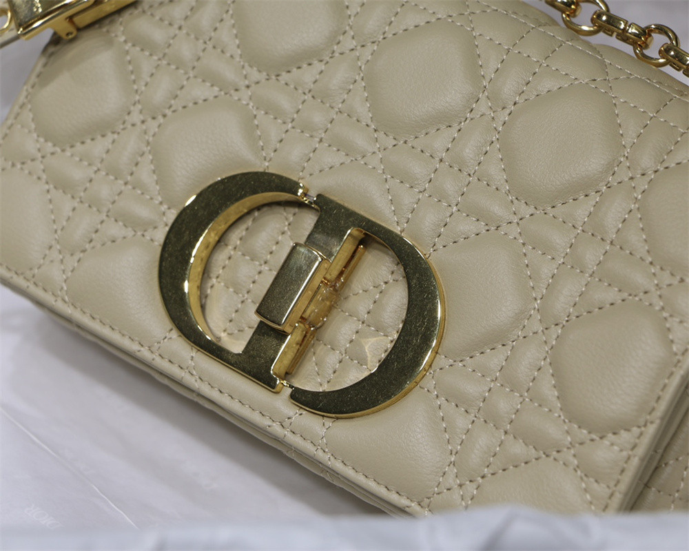 SMALL D10r CARO BAG Beige S*pple Cannage Calfskin 20 x 12 x 7 cm