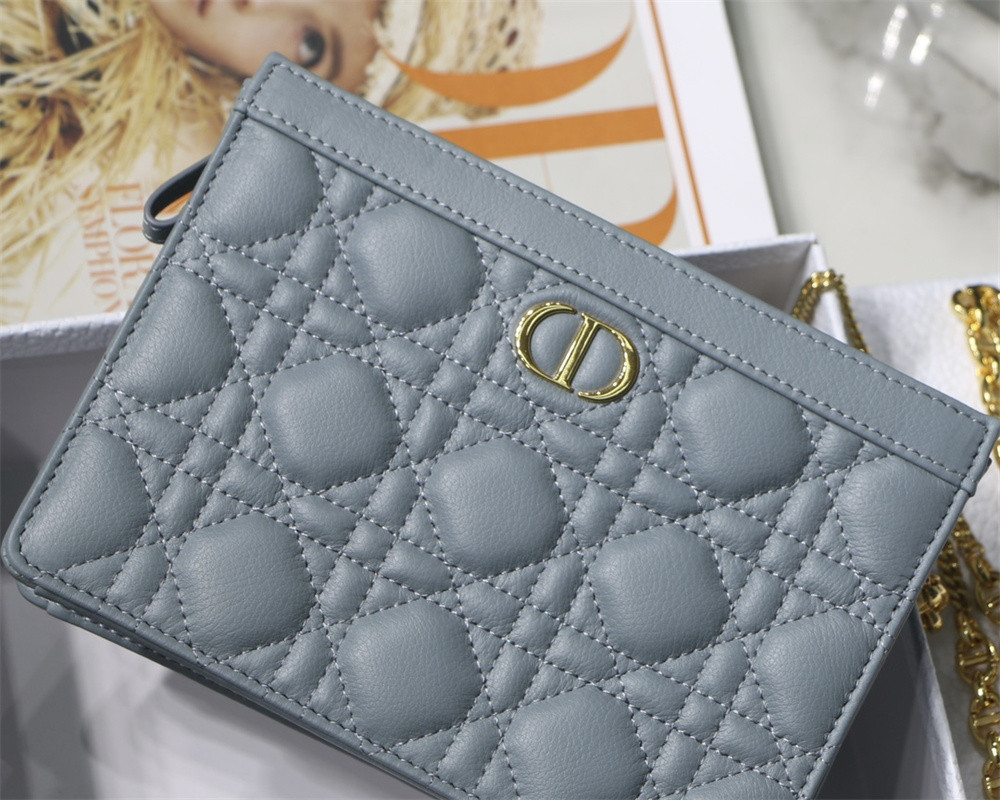 D10r CARO ZIPPED POUCH WITH CHAIN Blue S*pple Cannage Calfskin 19 x 14 x 4.5 cm