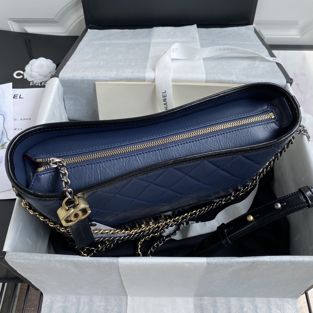 Ch**el Gabrielle MEDIUM BLUE BLACK 21 x 28 x 10cm