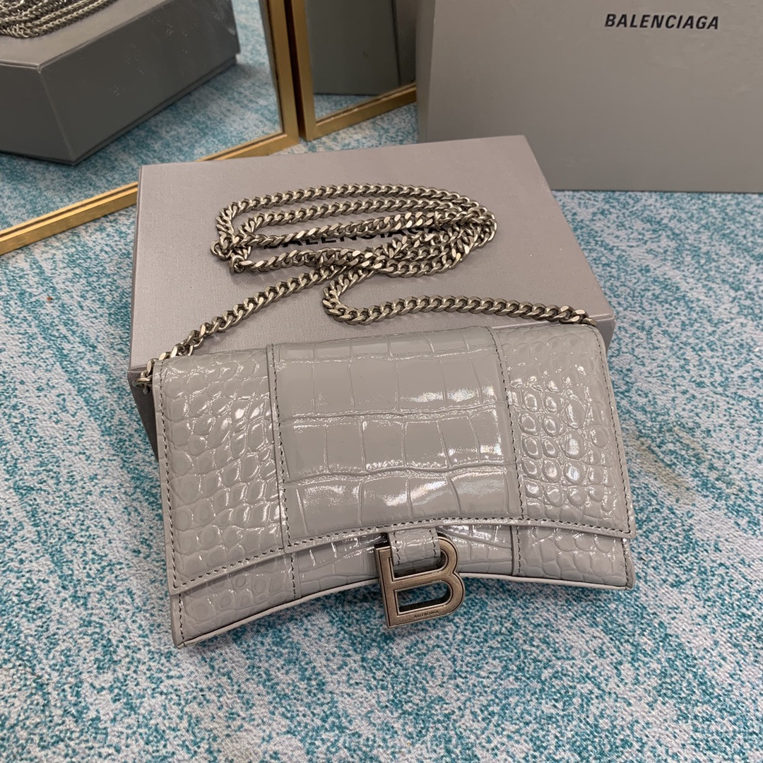 Ba1en*iaga WOMEN'S HOURGLASS WALLET ON CHAIN CROCODILE EMBOSSED IN APRICOT L7.6 x H4.7 x W1.9 inch