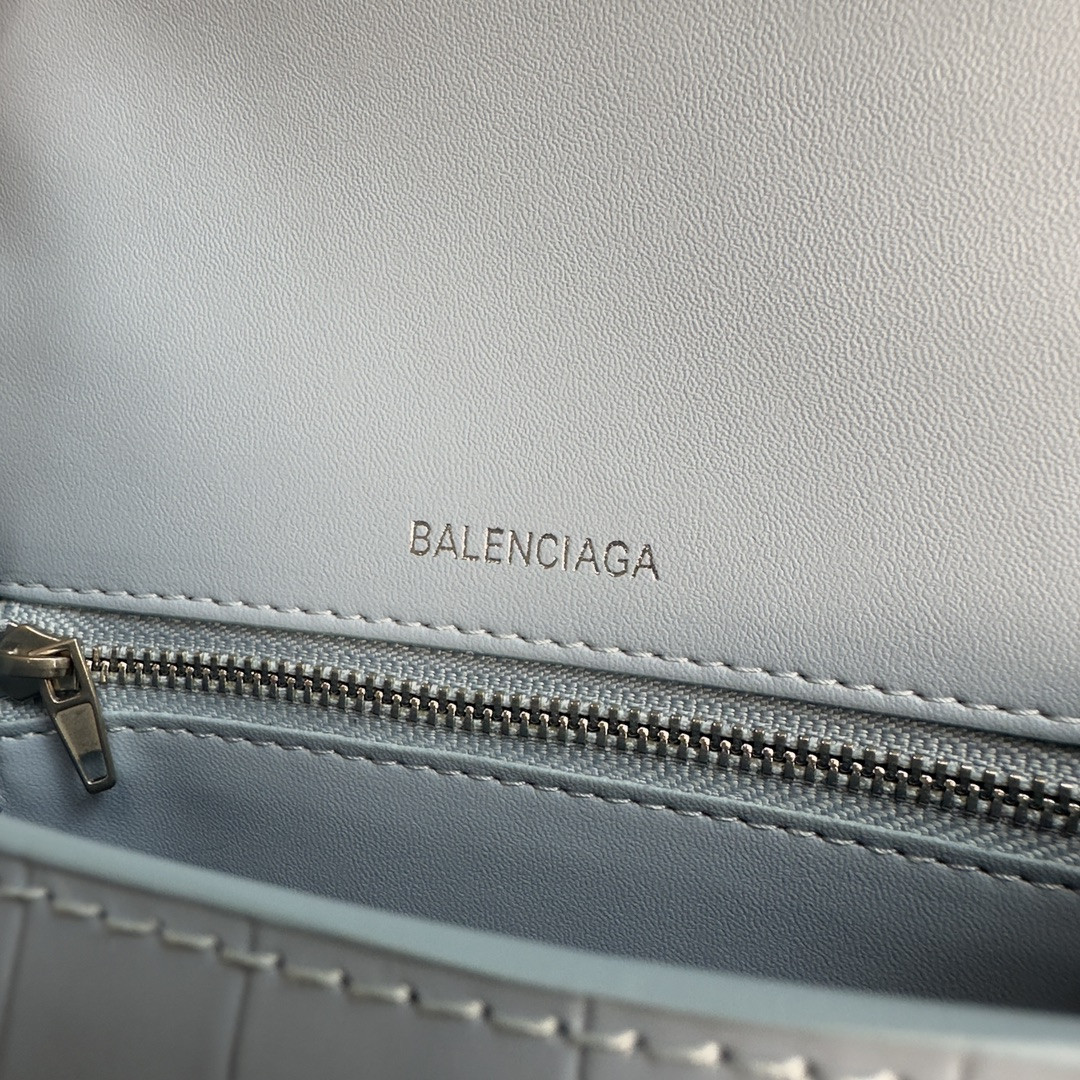 Ba1en*iaga WOMEN