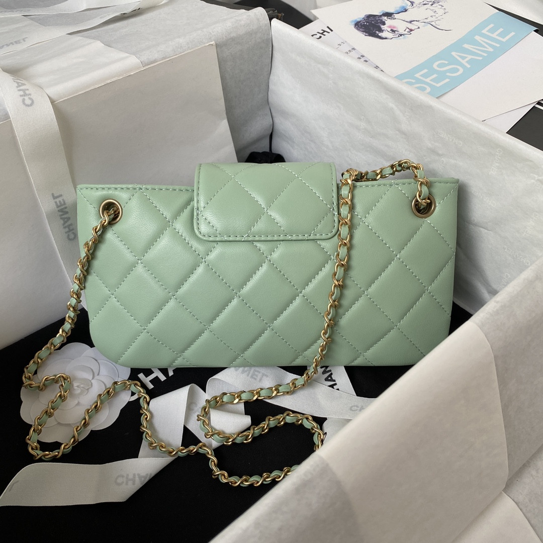 Ch**el BAGUETTE BAG LIGHT GREEN 4.5 × 9.4 × 1.8 in