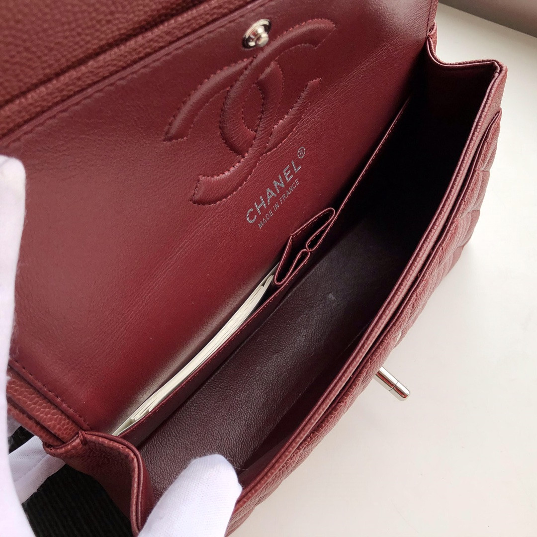 Ch**el CLASSIC HANDBAG GRAINED CALFSKIN & SILVER-TONE METAL red 6 × 9.9 × 2.5 in