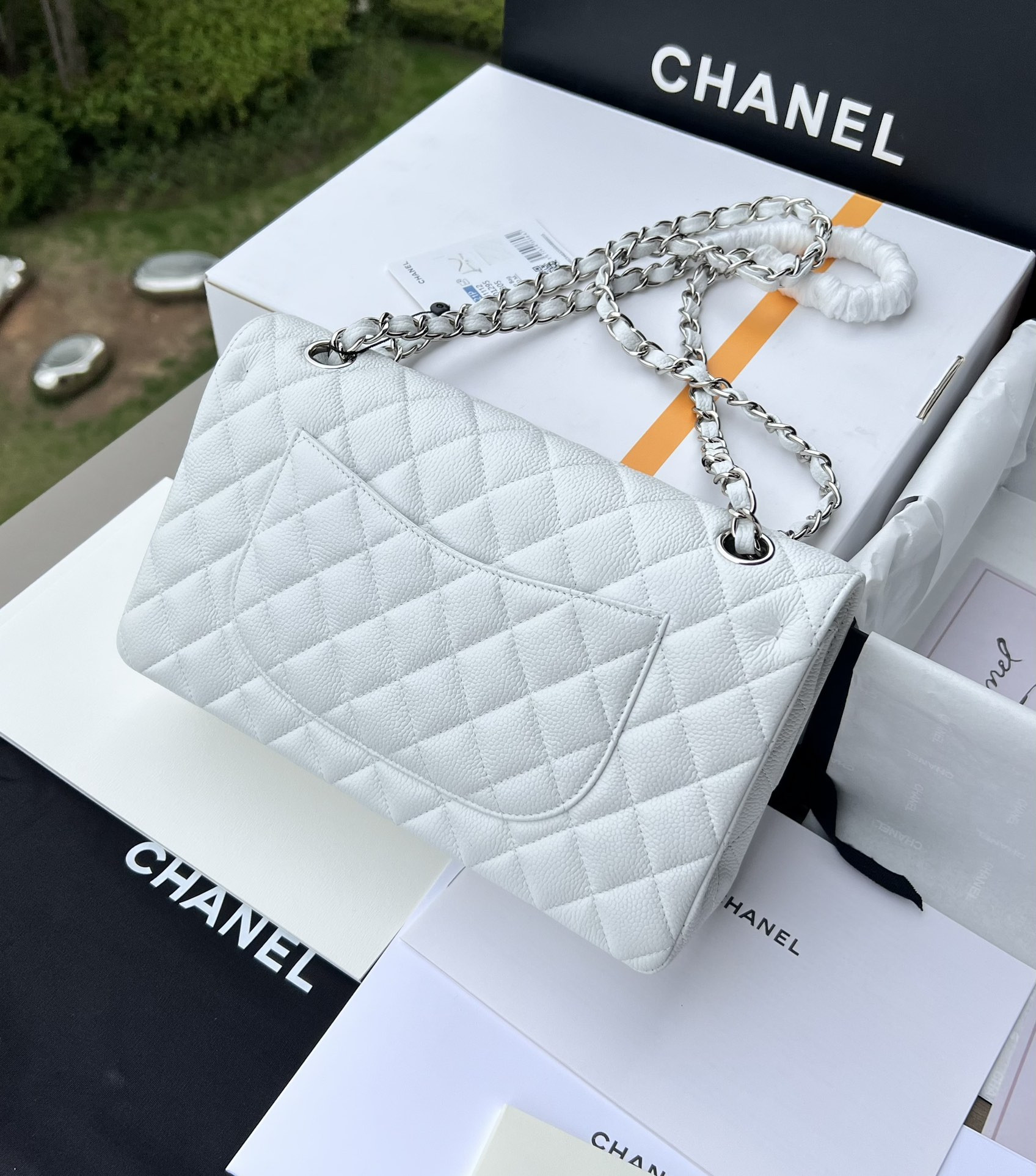 Ch**el CLASSIC HANDBAG GRAINED CALFSKIN & SILVER-TONE METAL WHITE 6 × 9.9 × 2.5 in