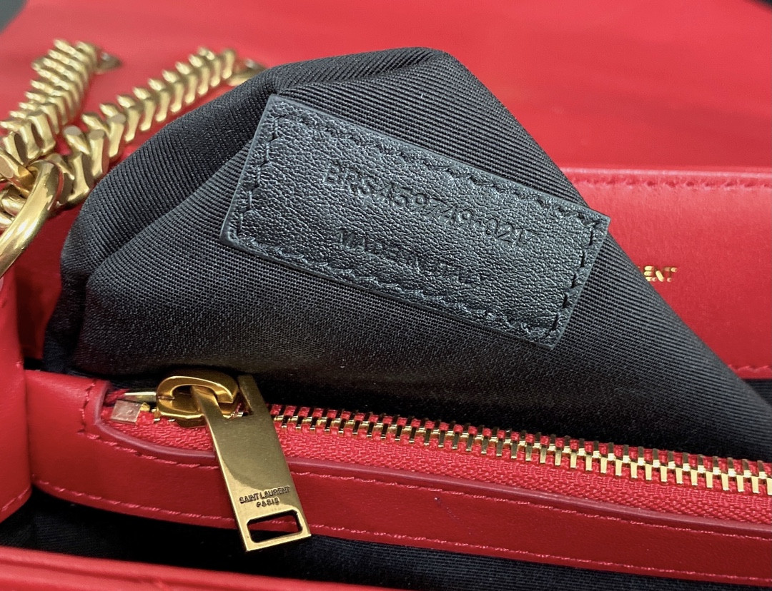 Y51 LOULOU MEDIUM IN QUILTED LEATHER RED 12.5 X 8.6 X 3.5 INCHES
