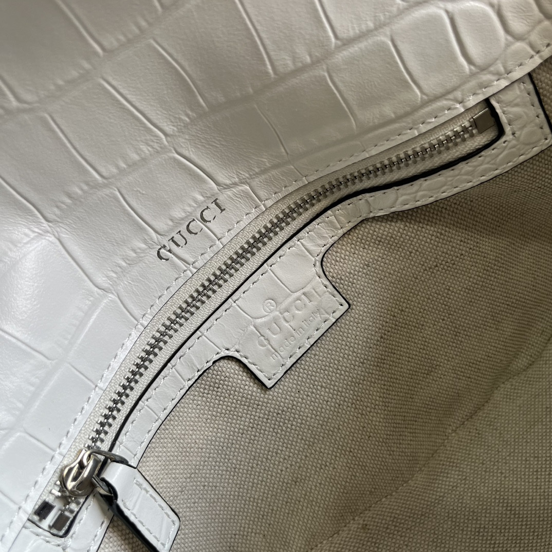 Gvc*1 HORSEBIT 1955 SMALL SHOULDER BAG WHITE 10.4"W x 6.7-4.1"H x 3.1-1.6"D