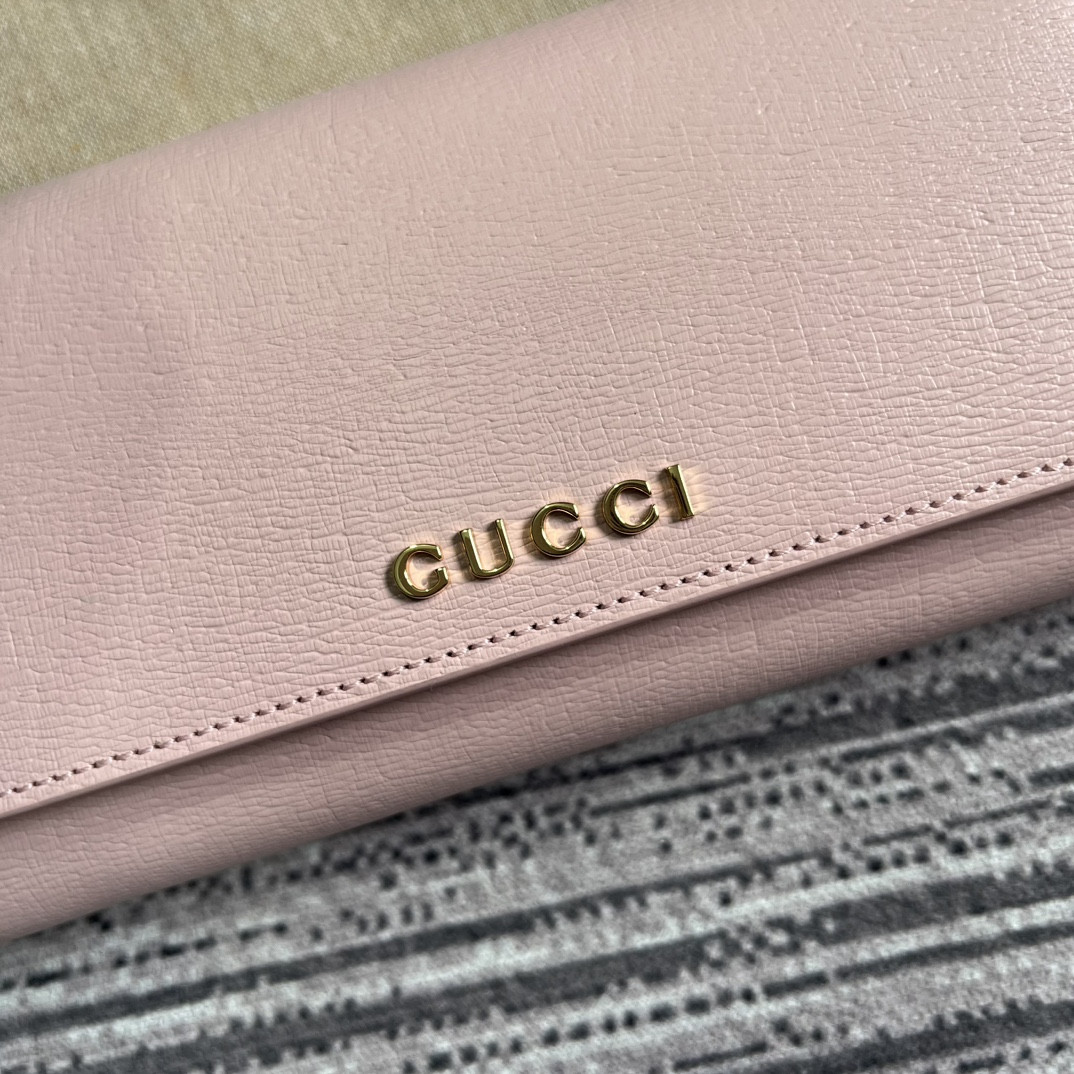 CONTINENTAL WALLET WITH Gvc*1 SCRIPT pink 7.5"W x 4"H x 1.4"D