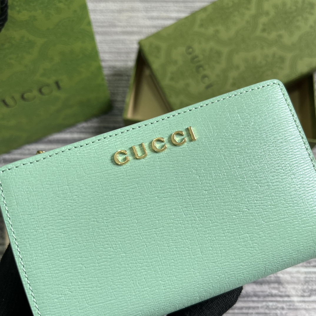 Gvc*1 Script Zip-Around Wallet green 14 x 18.5 x 3cm