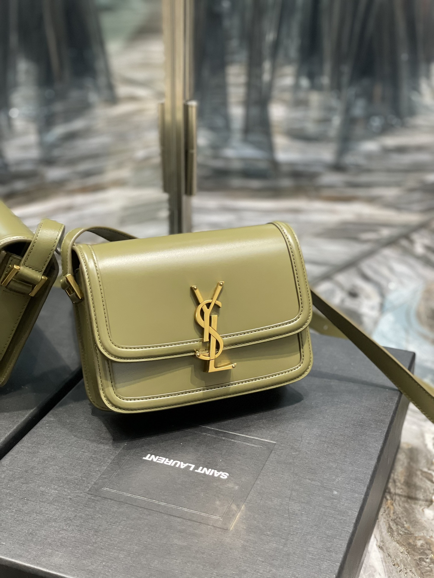 Y51 SOLFERINO SMALL SATCHEL IN BOX Sa1nt Lau*nt Avocado GREEN 7.4 X 5.1 X 1.9 INCHES