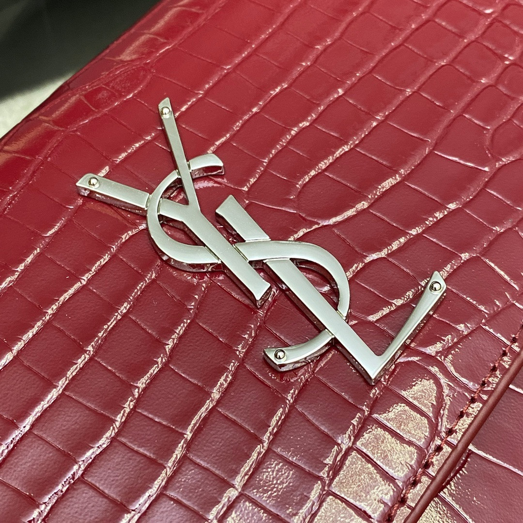 Y51 SUNSET MEDIUM IN CROCODILE-EMBOSSED LEATHER RED VELVET 8 X 6.2 X 2.5 INCHES