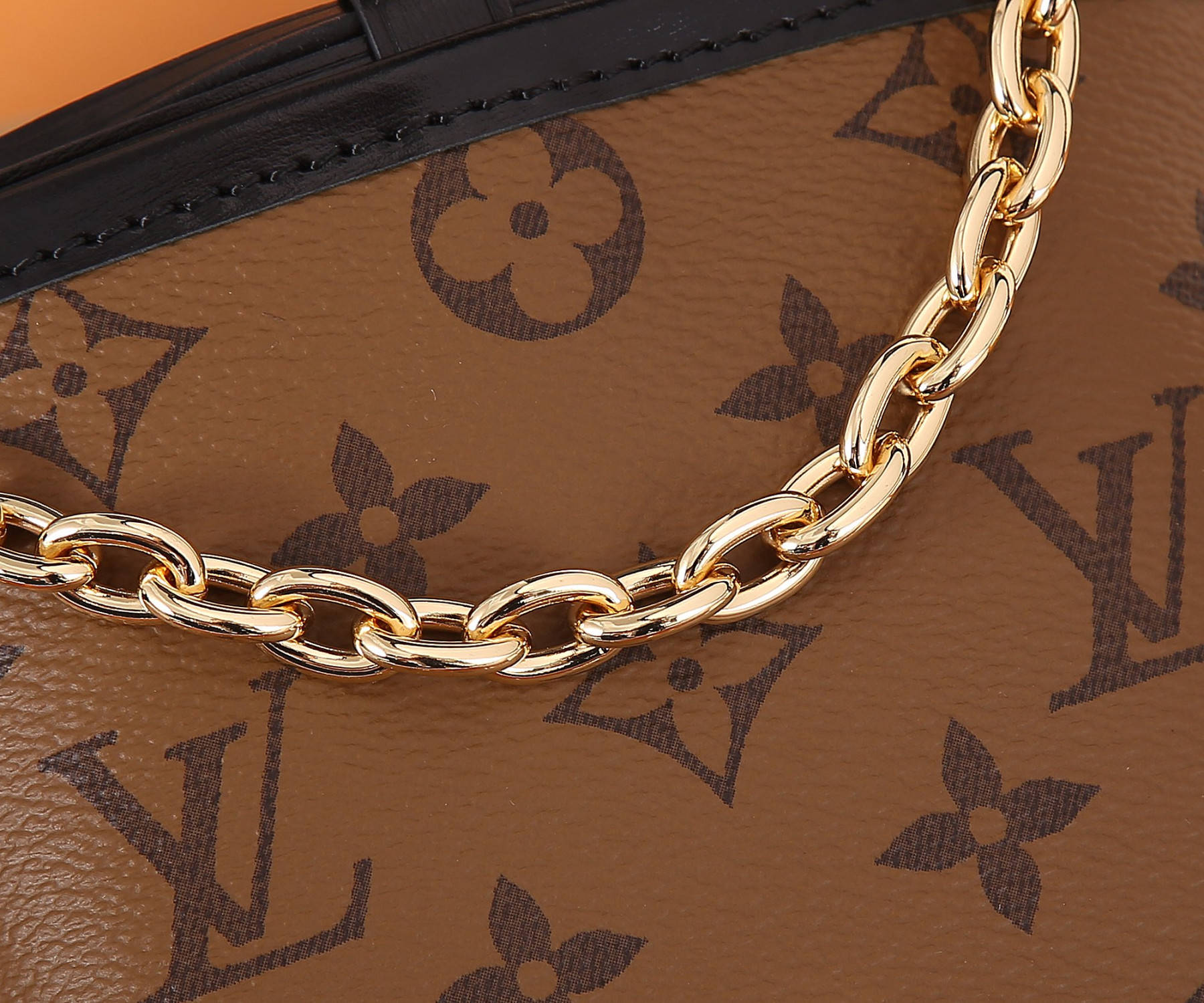 LV M82885 Zjs jh Online Only 11.5x11.5x11.5 CM