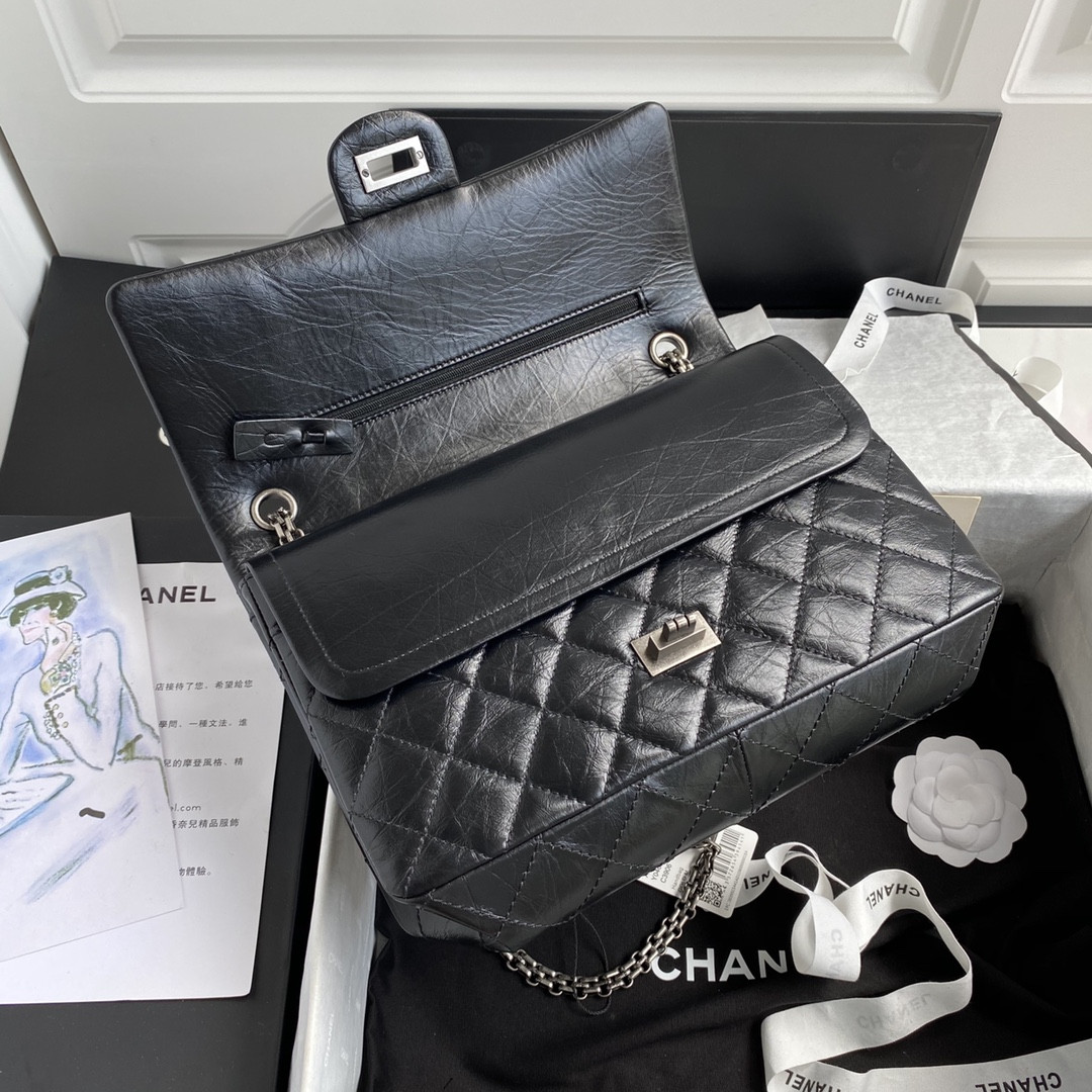 Ch**el LARGE 2.55 HANDBAG Black 7.6 × 10.9 × 2.9 in