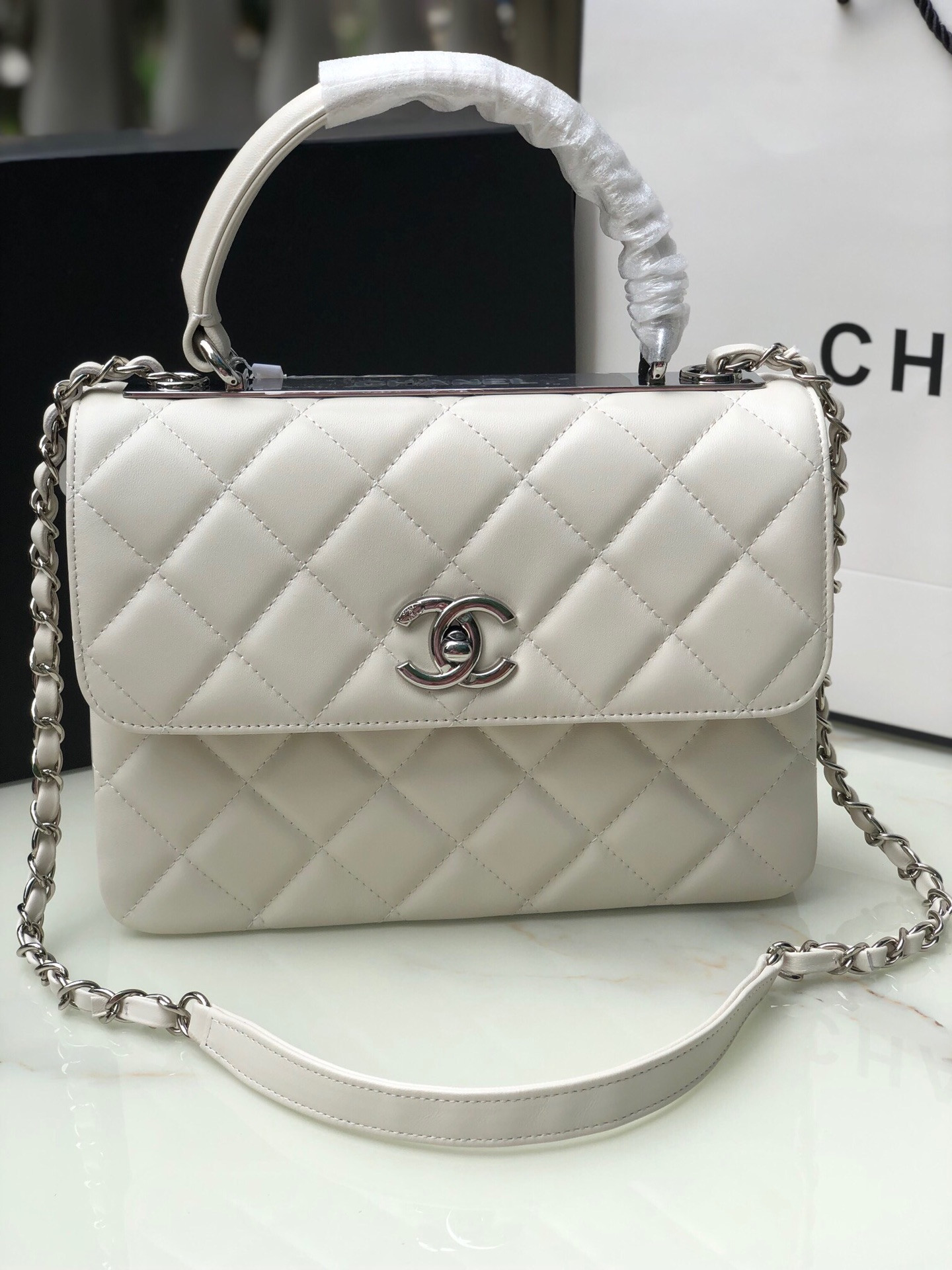 Ch**el FLAP BAG WITH TOP HANDLE 6.6 × 9.8 × 4.7 in