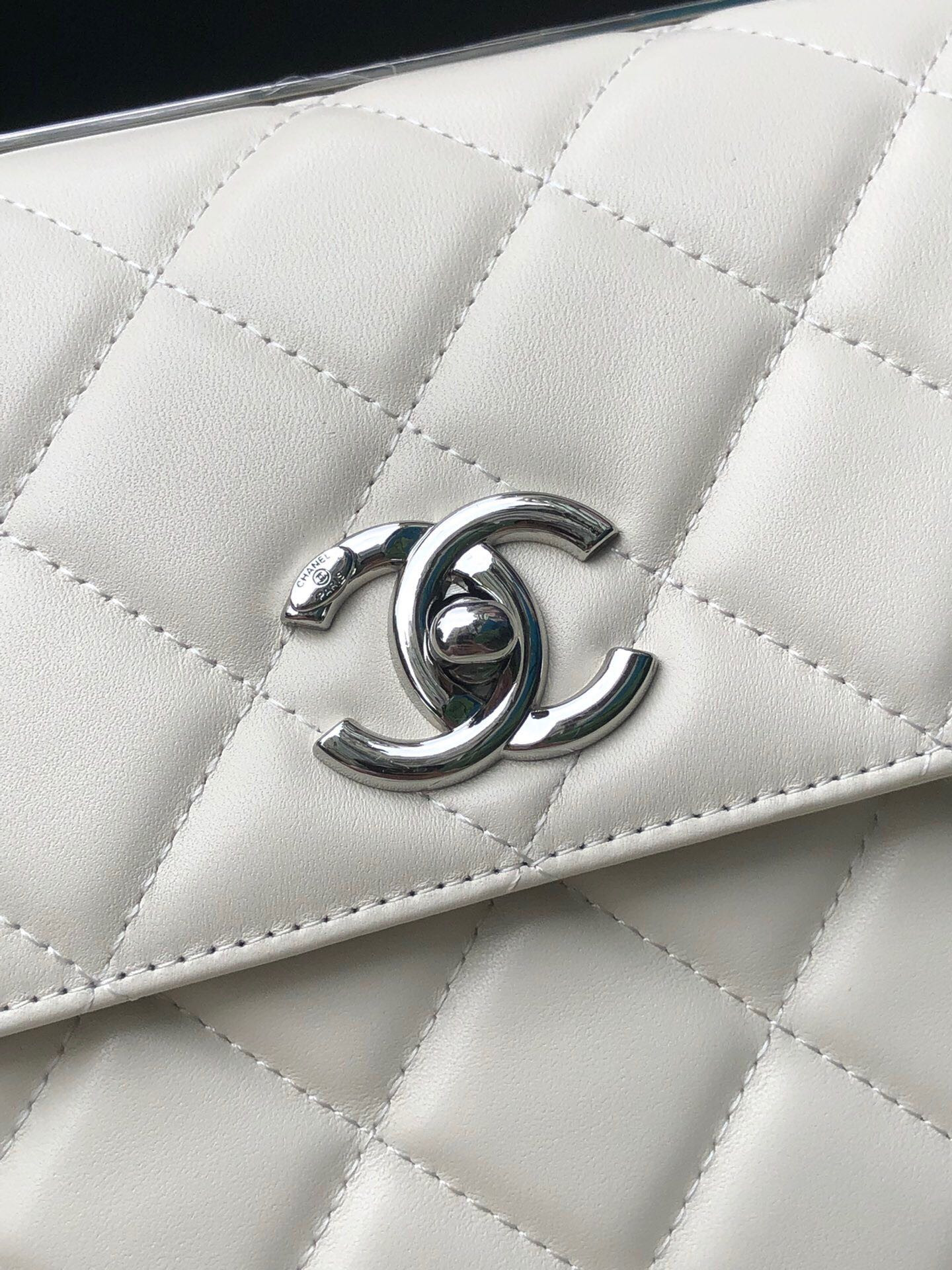 Ch**el FLAP BAG WITH TOP HANDLE 6.6 × 9.8 × 4.7 in