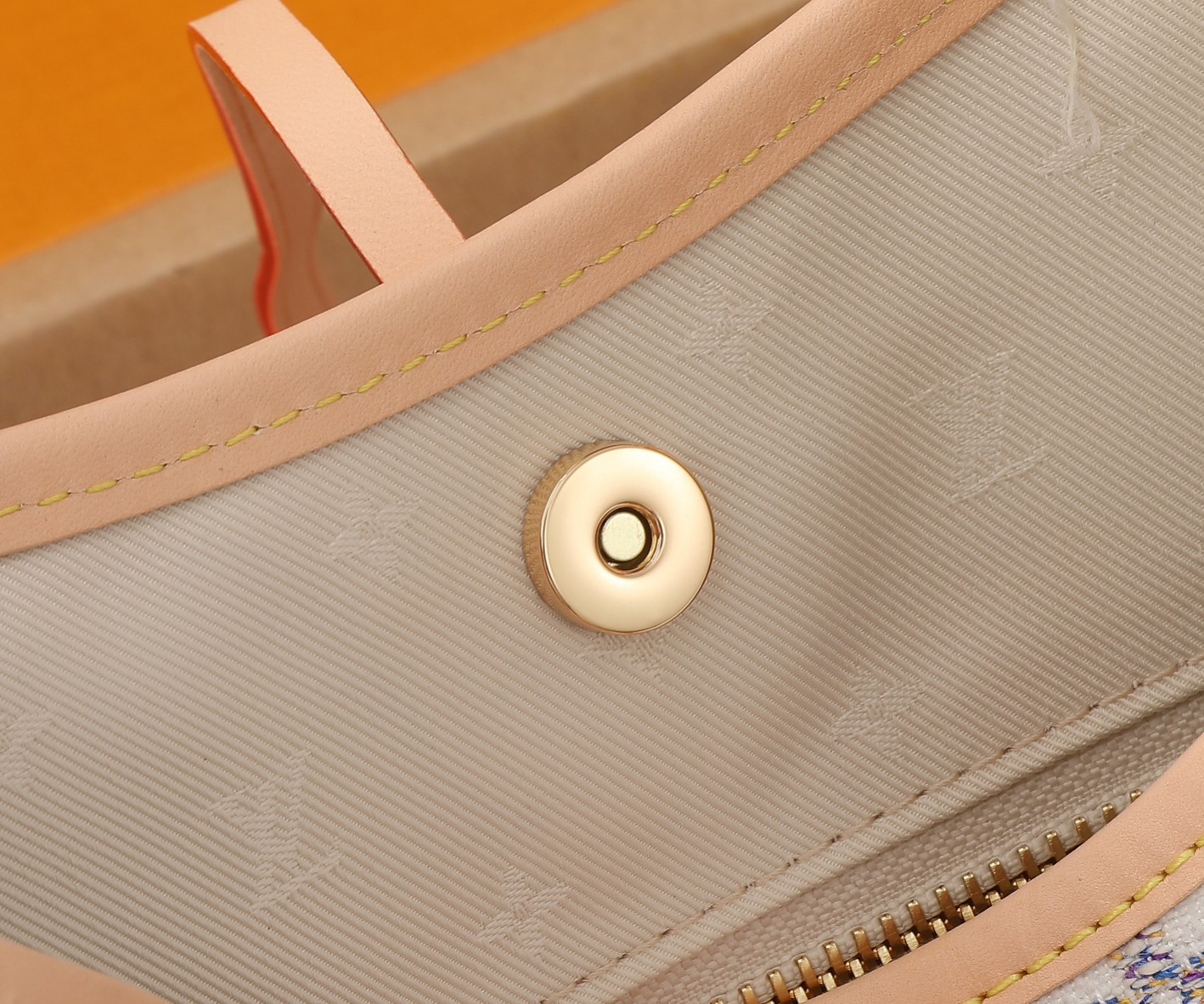 LV CarryAll PM  M24707 11.6x9.4x4.7 inches
