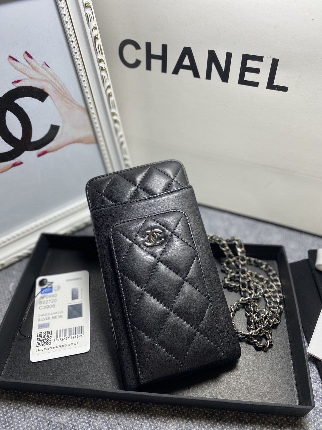 Ch**el LONG ZIPPED WALLET 19-11cm