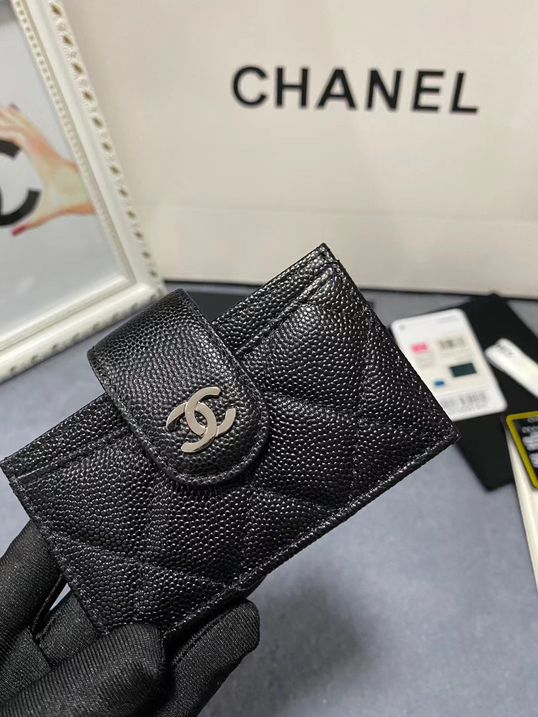 Ch**el CARD HOLDER 10.4×7×2cm