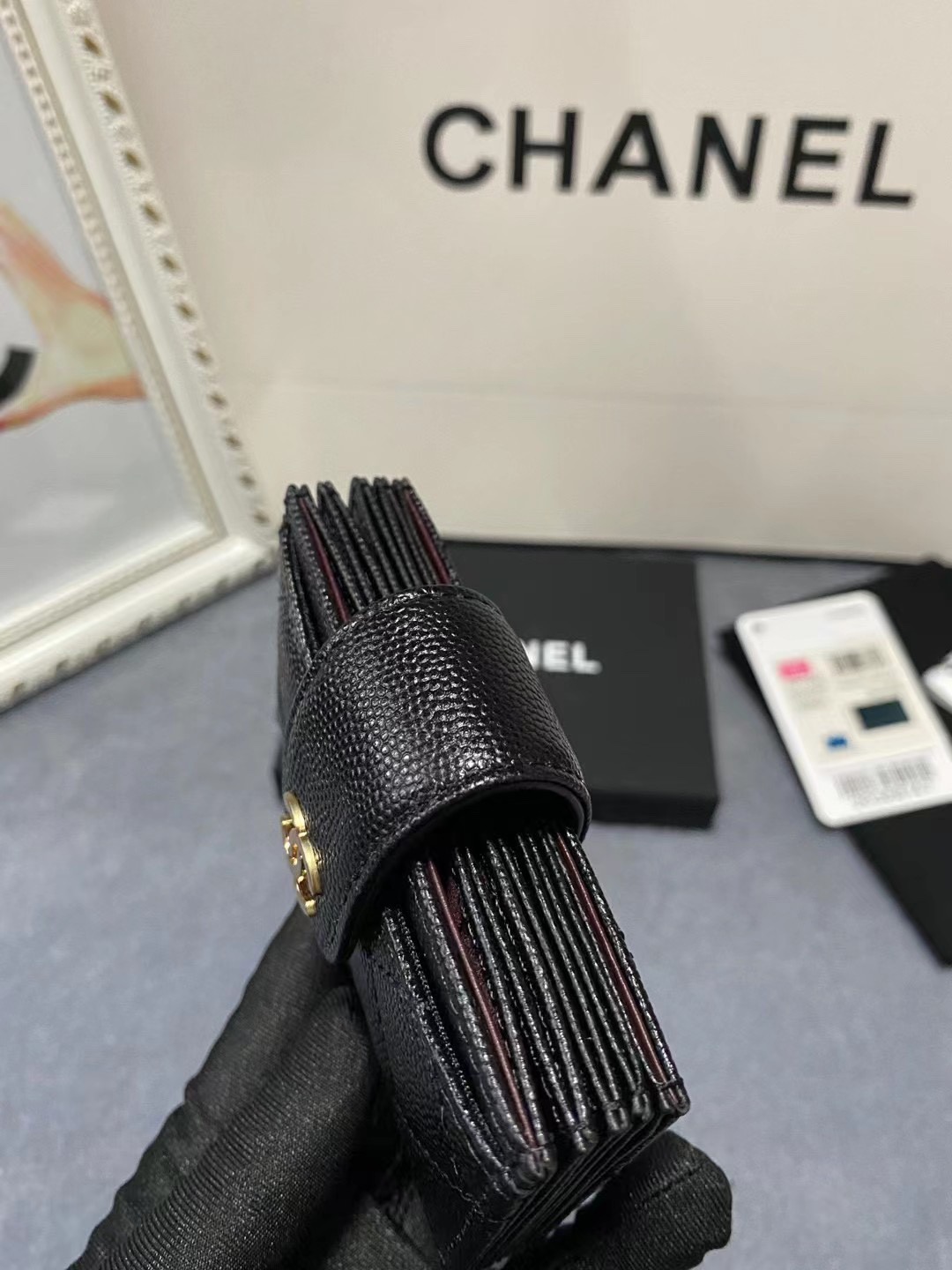 Ch**el CARD HOLDER 10.4×7×2cm