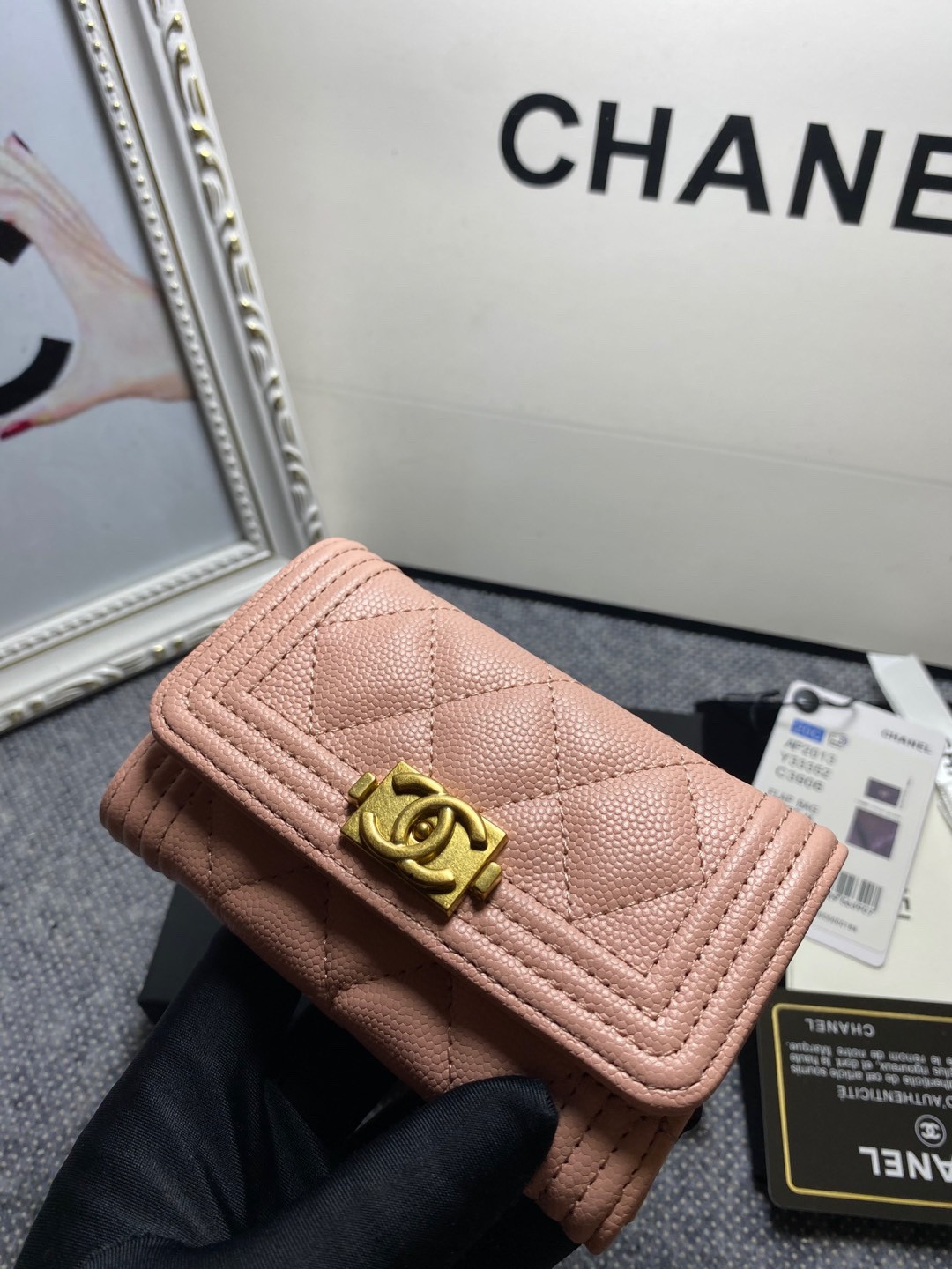 Ch**el FLAP WALLET 12-7CM
