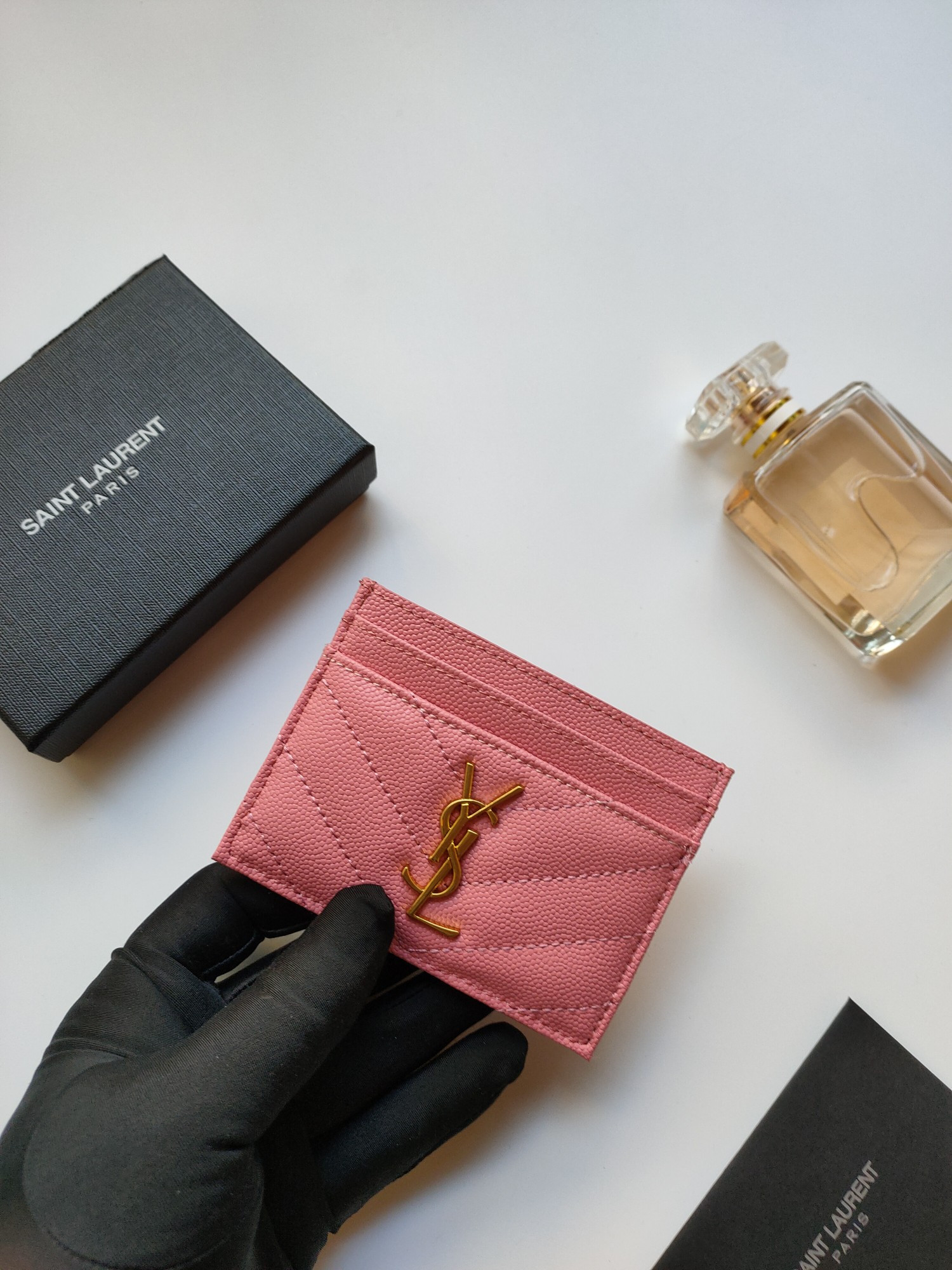 Y51 CARD HOLDER 10.5×7.5×0.5cm