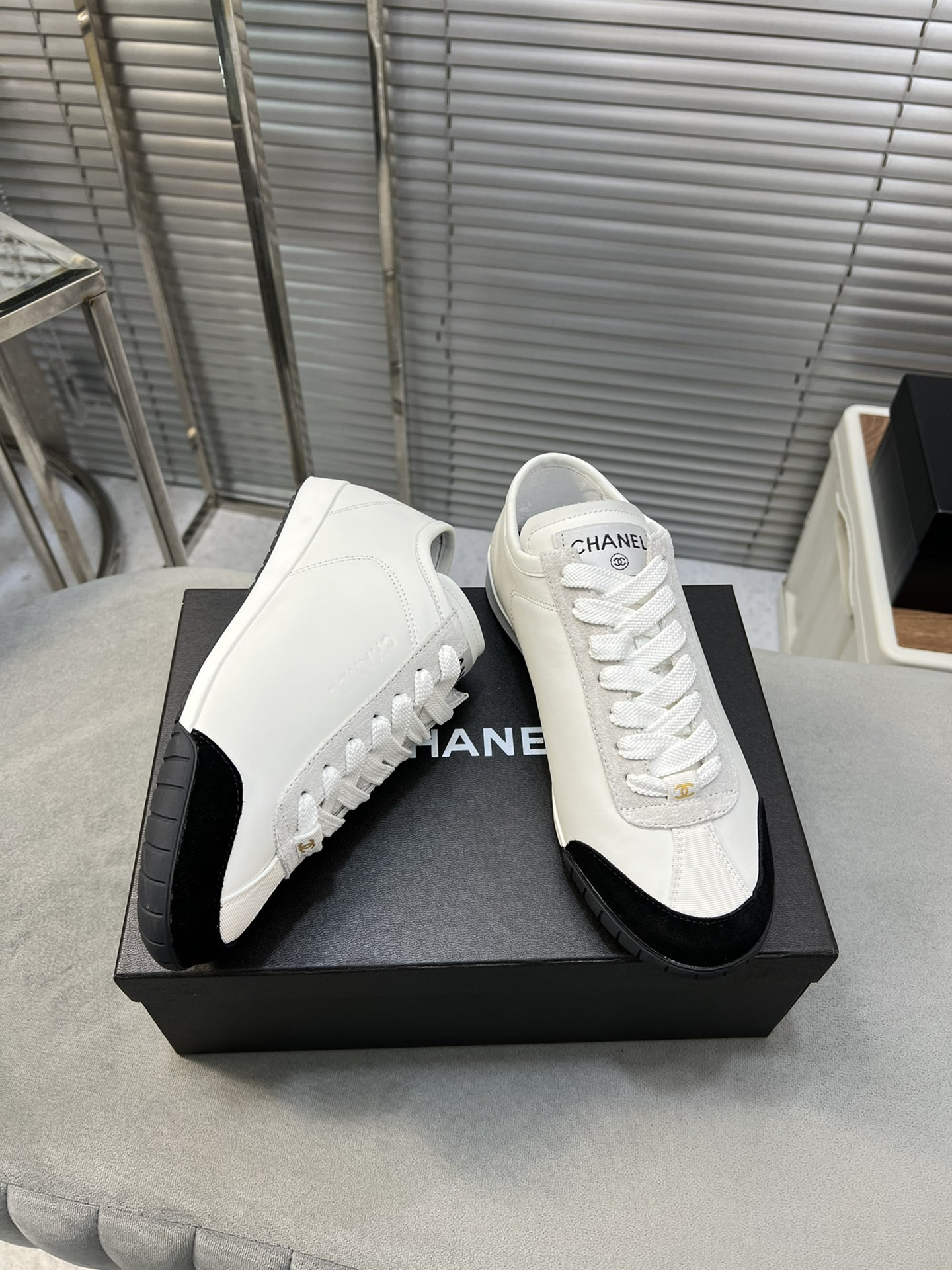 UA Ch**el SNEAKERS Calfskin & Suede Calfskin White & Black