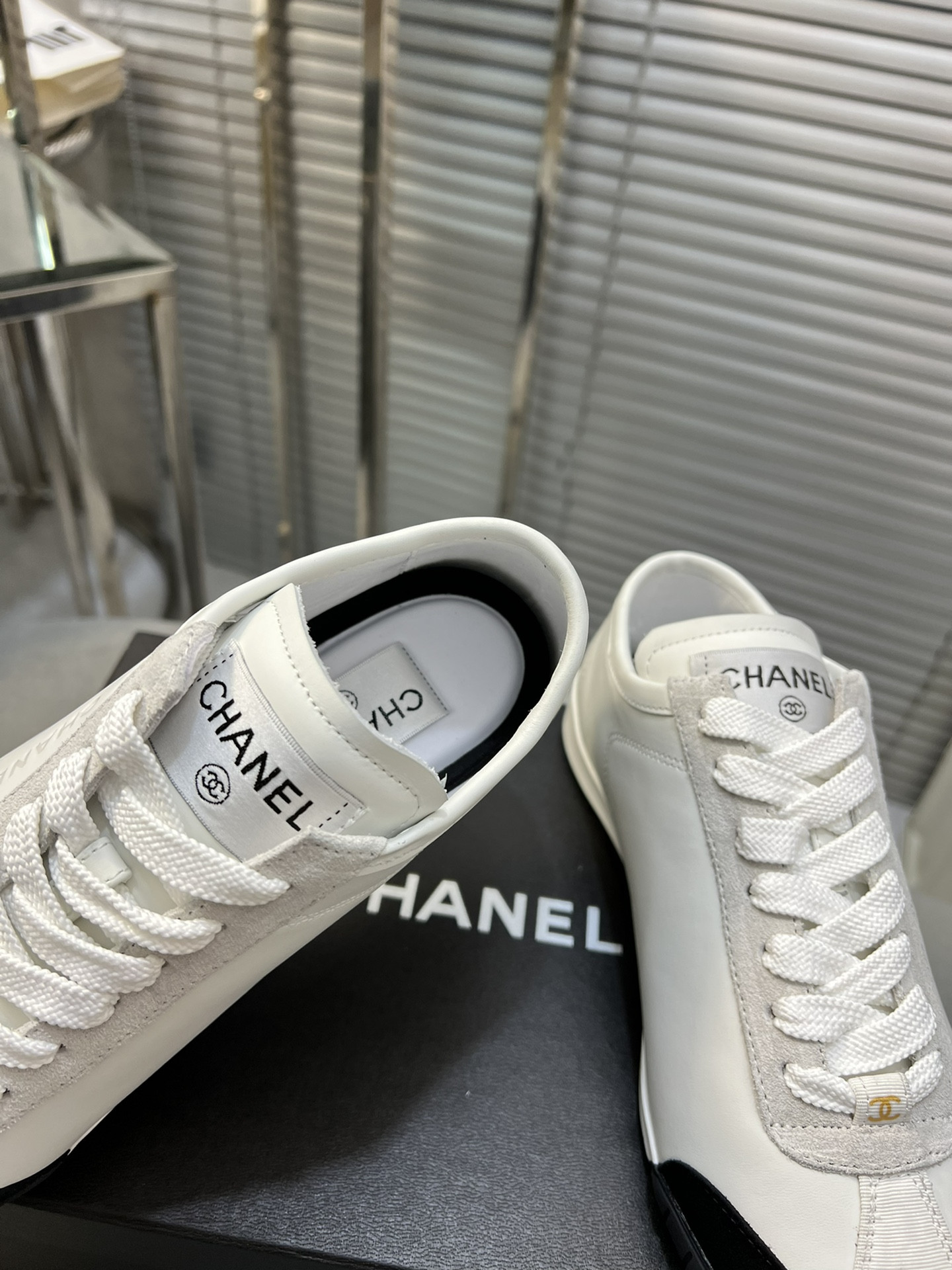 UA Ch**el SNEAKERS Calfskin & Suede Calfskin White & Black