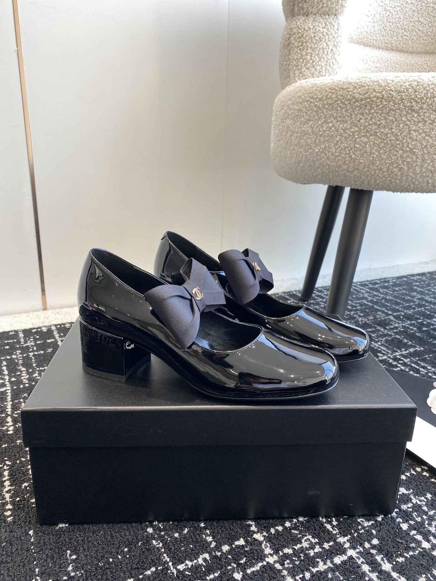 UA Ch**el MARY JANES Patent Calfskin & Grosgrain