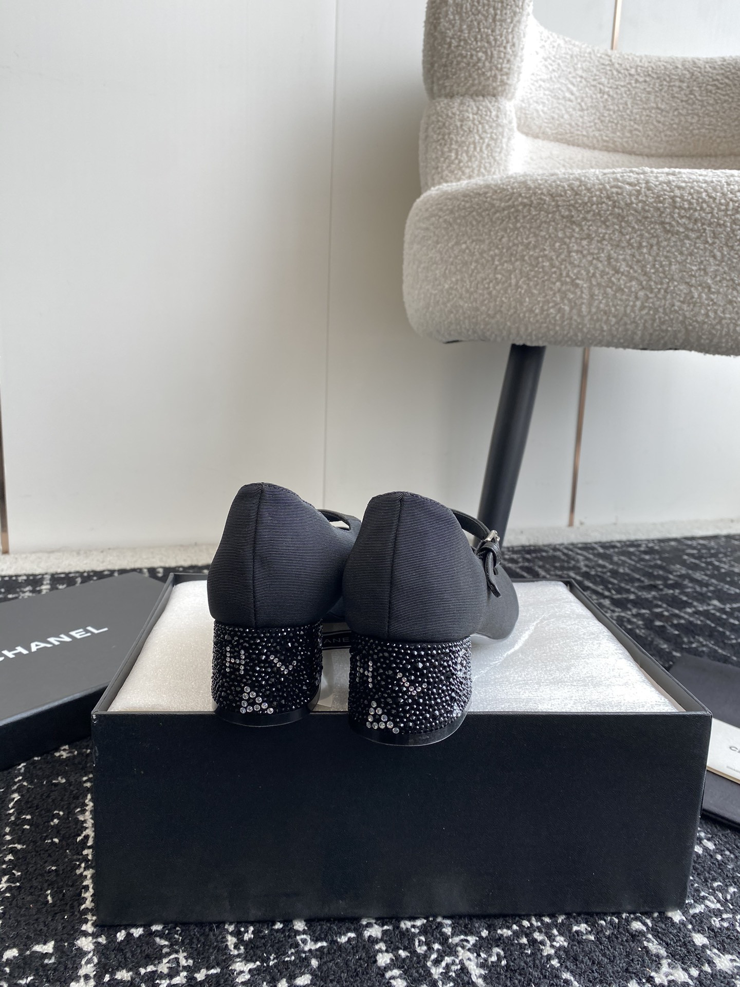 UA Ch**el MARY JANES Grosgrain & Strass