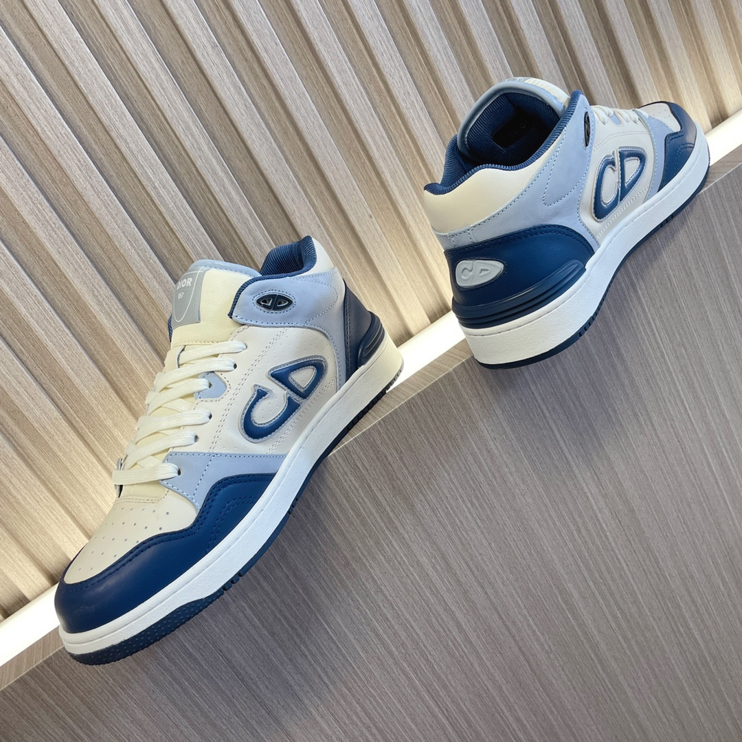UA D10r B57 Mid-Top Sneaker