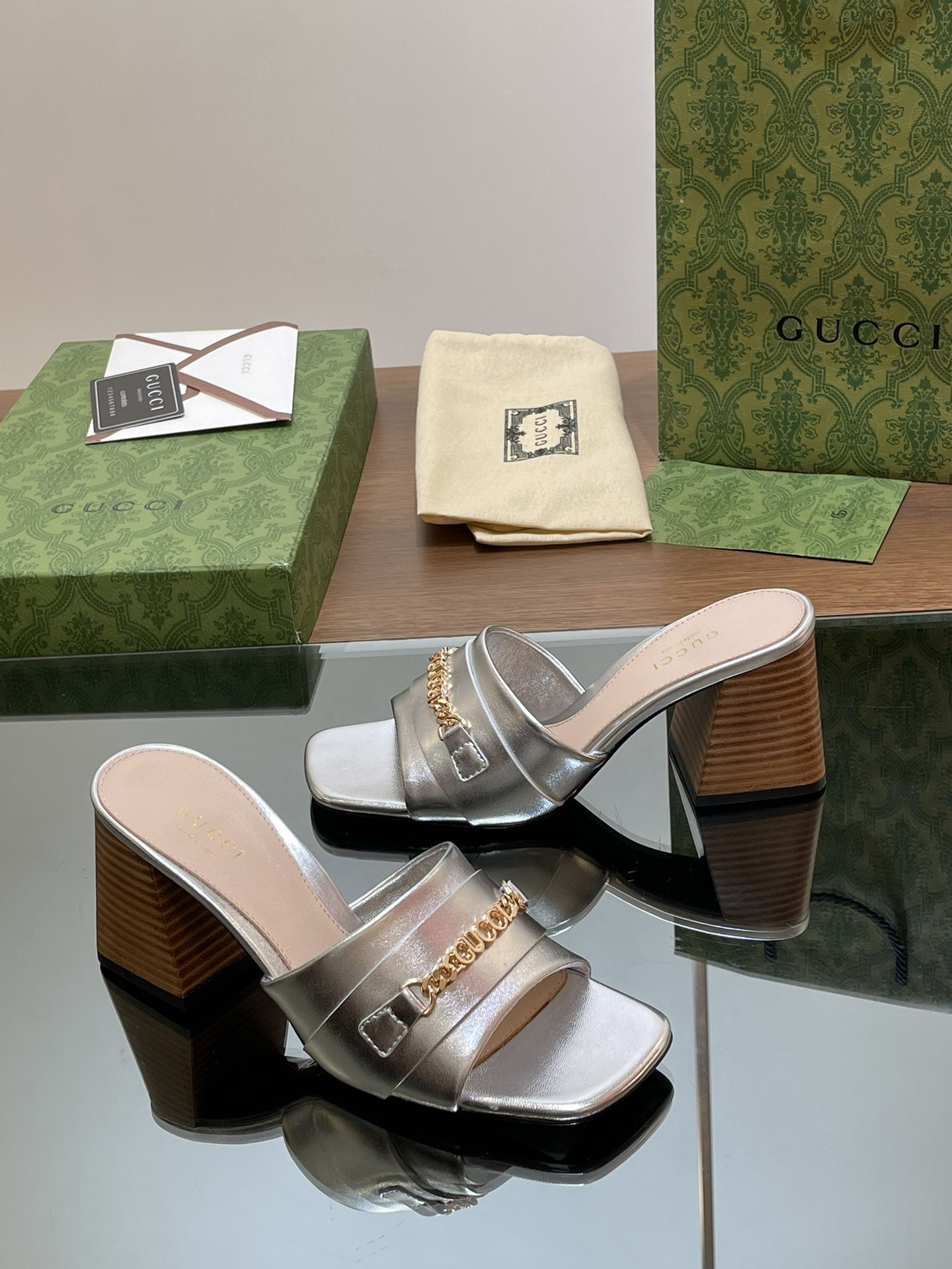 UA Gvc*1 SIGNORIA SLIDE SANDAL