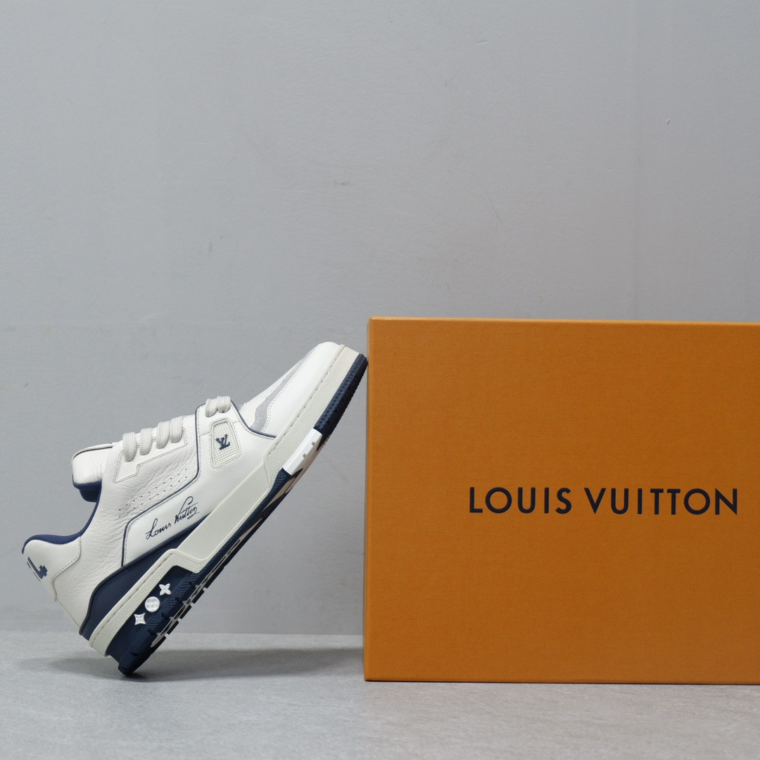 UA LV Trainer Sneaker