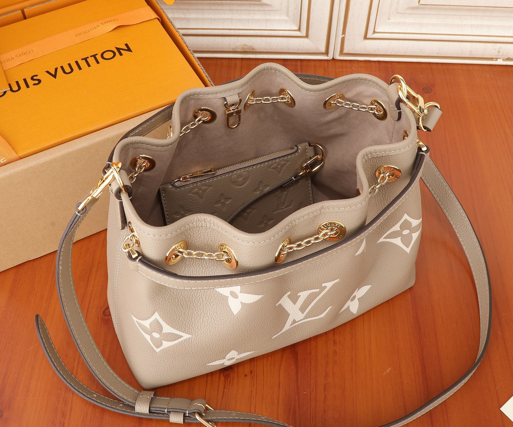 LV  Summer Bundle M25452 28x20x11.5CM