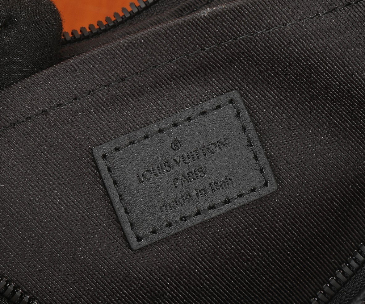 LV Hamac Bag PM M47158 11.2 x 5.9 x 3.1 in