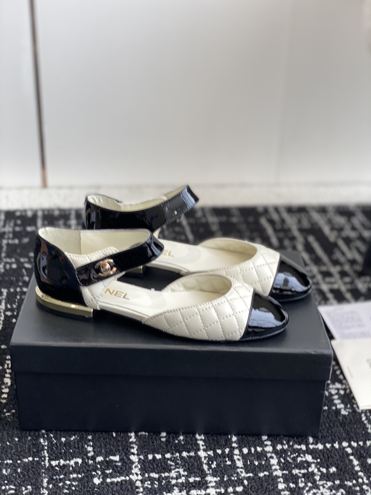 UA Ch**el MARY JANES