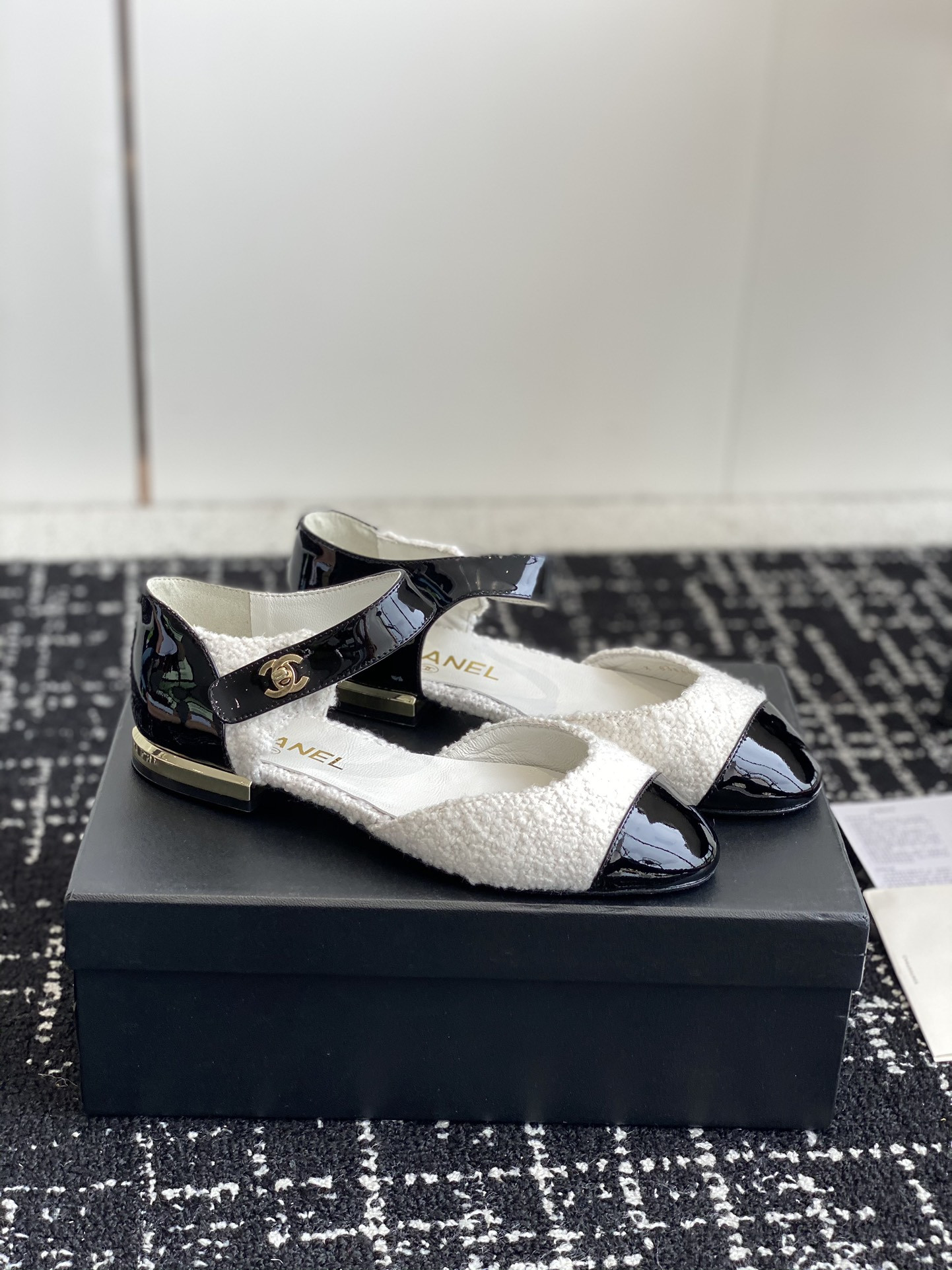 UA Ch**el MARY JANES
