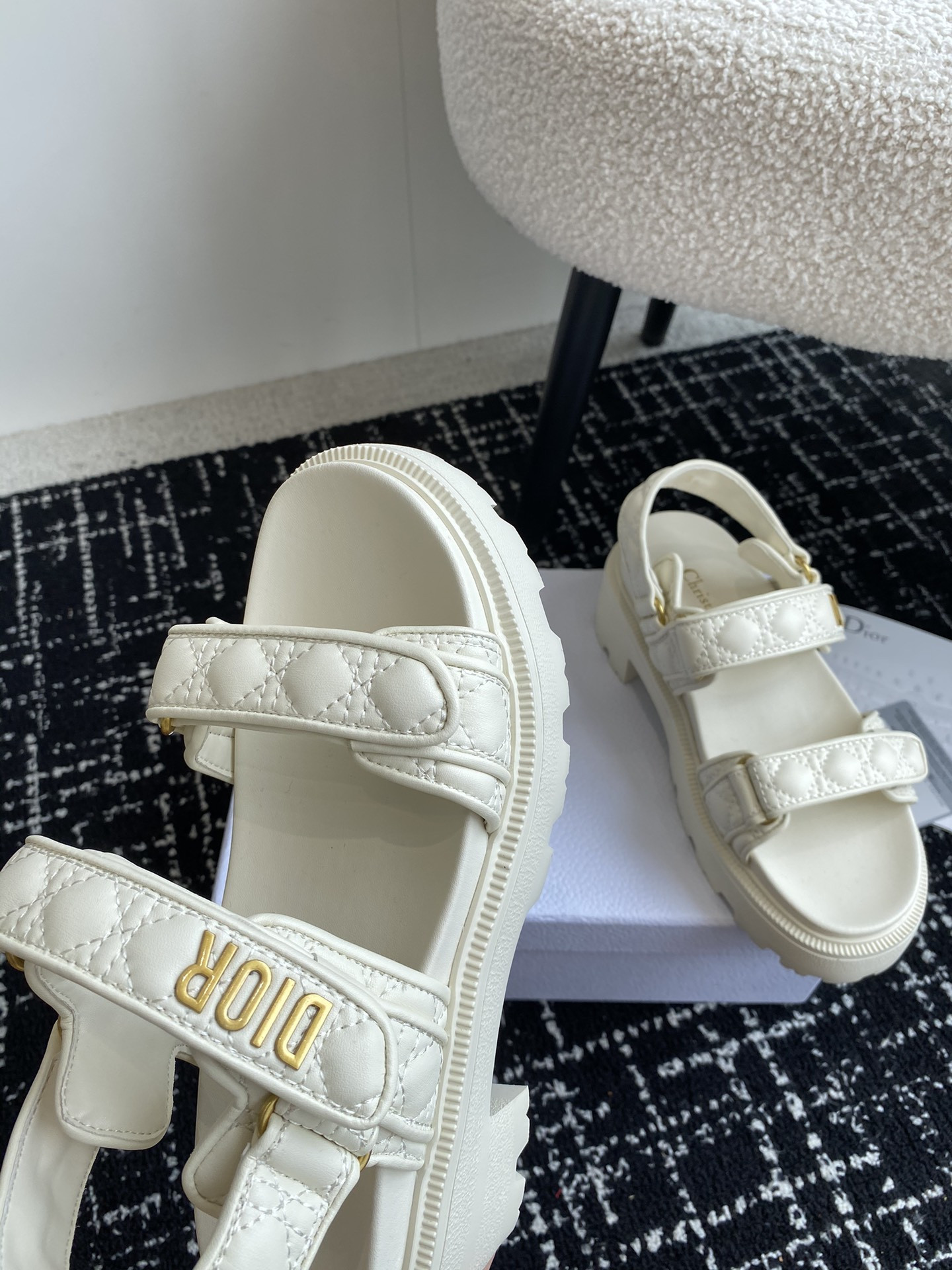 UA D10ract Platform Sandal