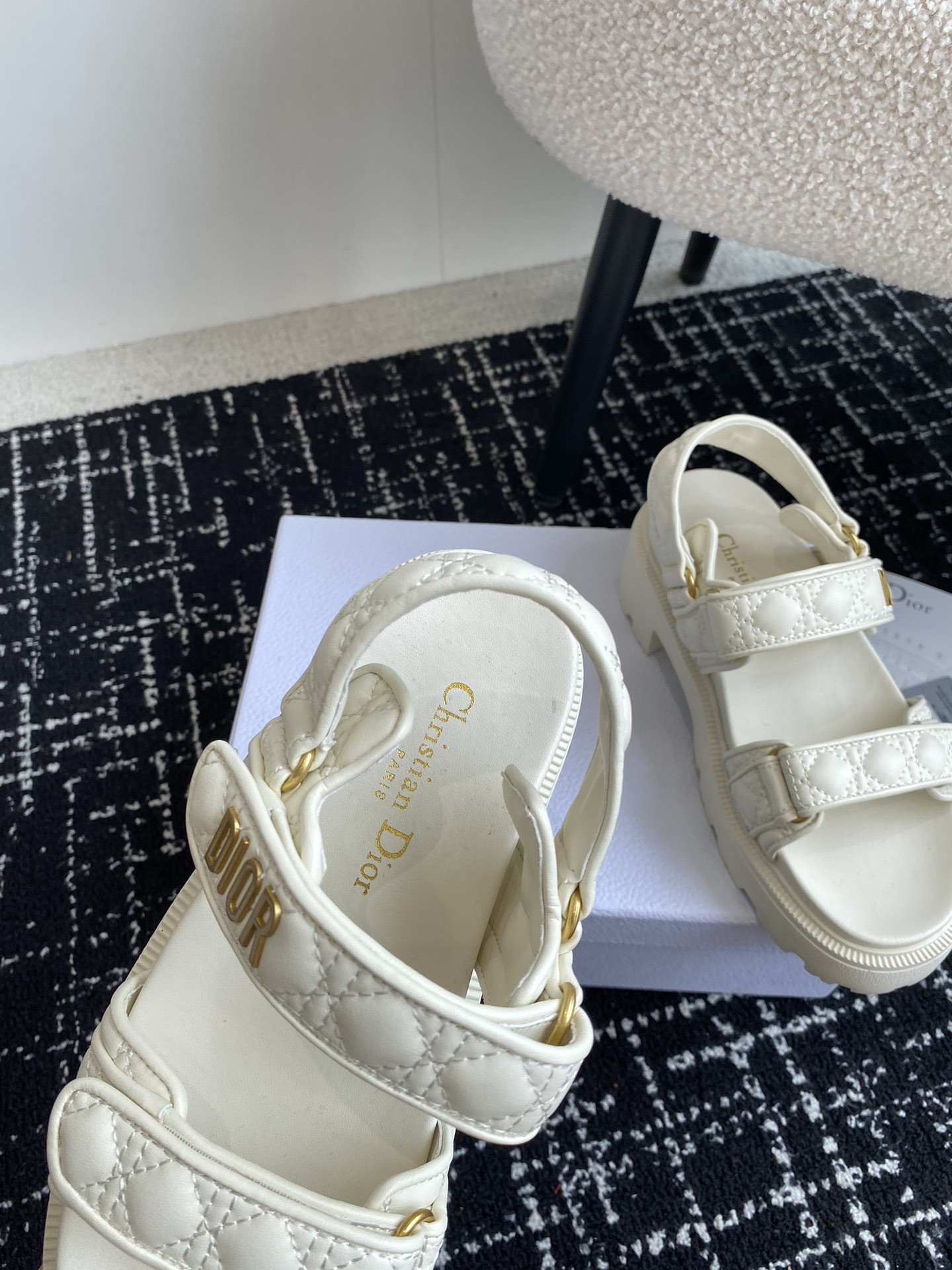 UA D10ract Platform Sandal