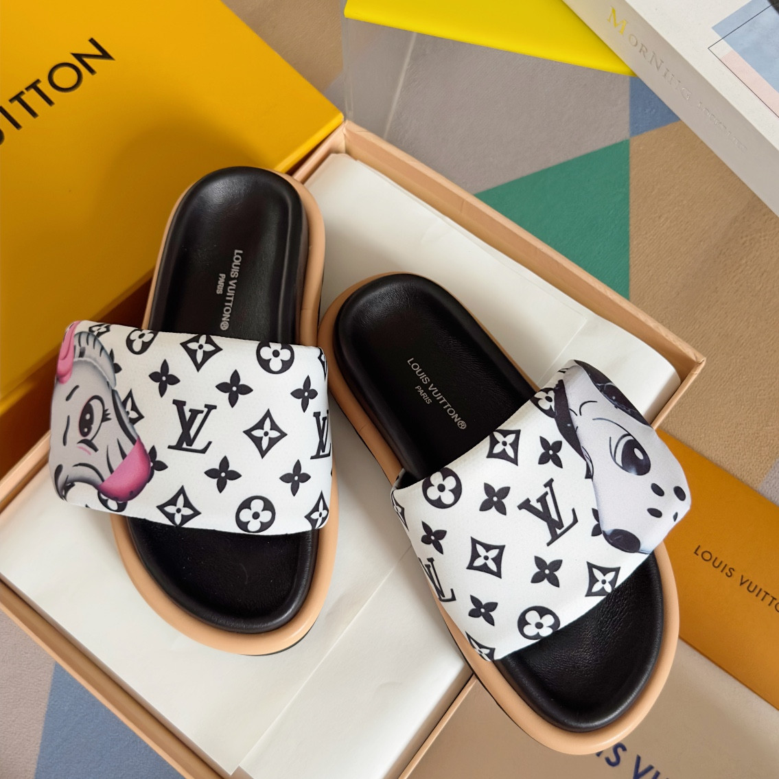 LV Pool Pillow Flat Comfort Mule